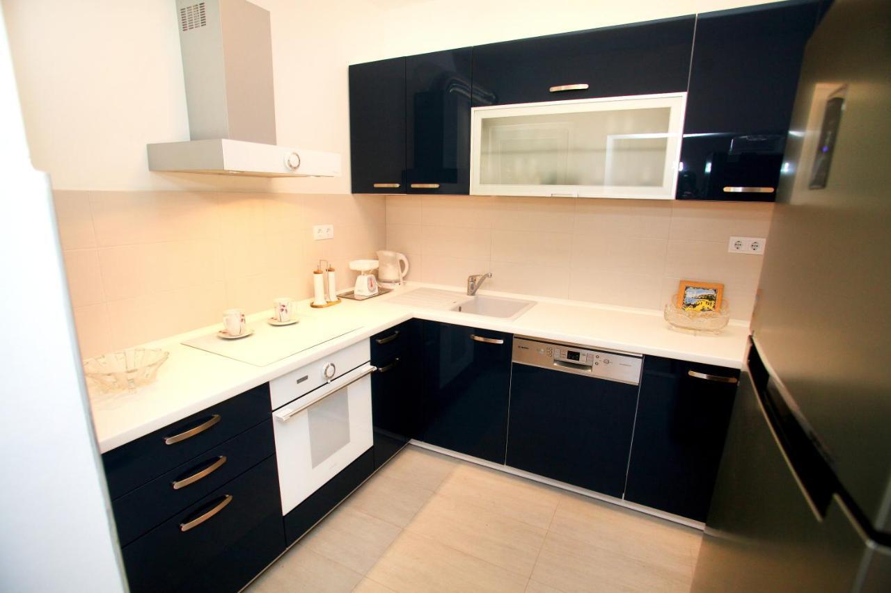 Apartments Nakir สลาทิเน ห้อง รูปภาพ